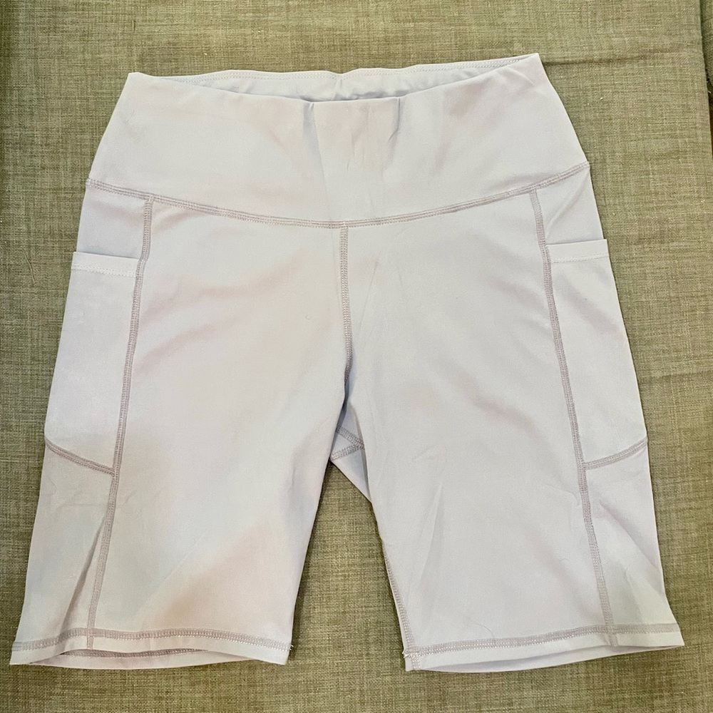 Lianship Women’s Bike Shorts - Size Large Lavender